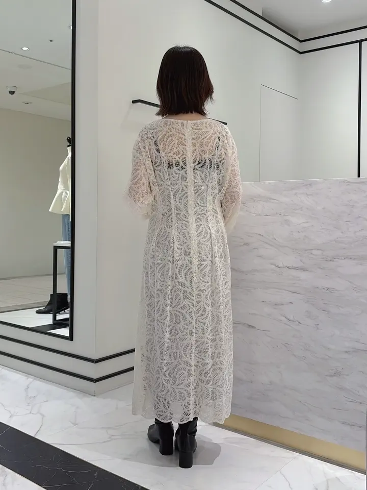 GRACE CONTINENTAL SASAKI コーディネート画像