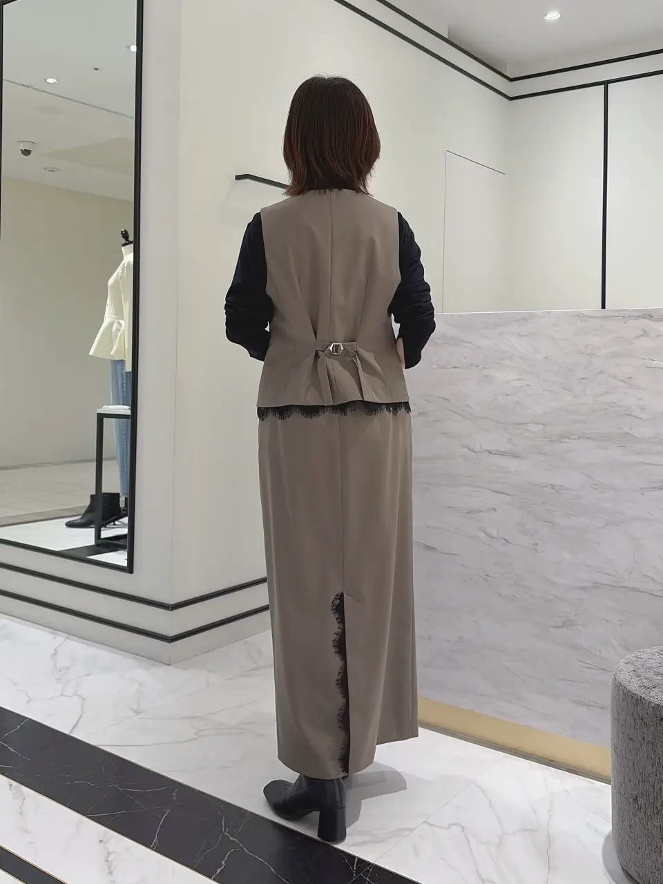 GRACE CONTINENTAL SASAKI コーディネート画像