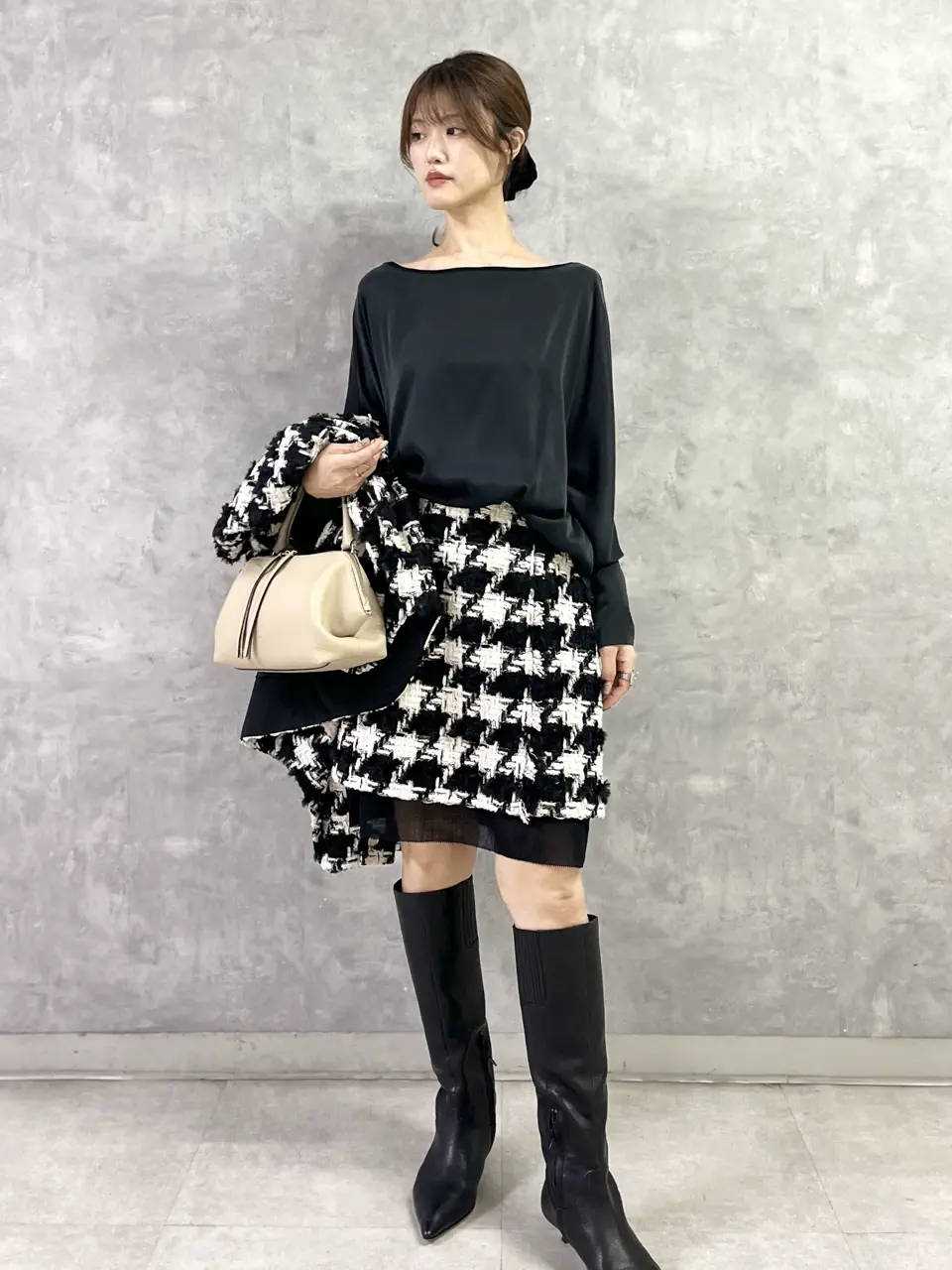 GRACE CONTINENTAL A.Kameyama コーディネート画像