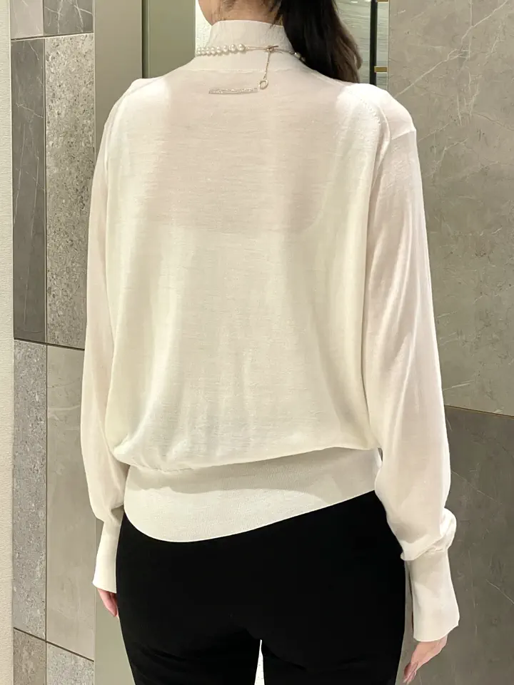 GRACE CONTINENTAL 三浦　芙優 コーディネート画像