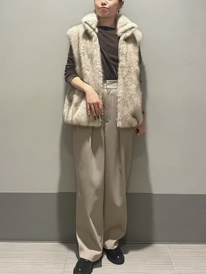GRACE CONTINENTAL 細川　もなみ コーディネート画像