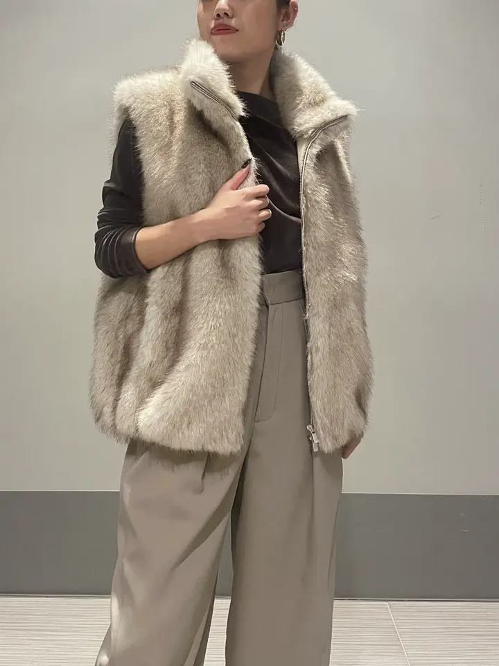GRACE CONTINENTAL 細川　もなみ コーディネート画像
