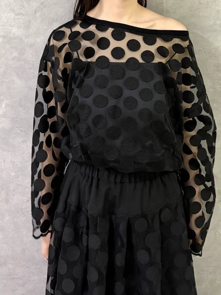 GRACE CONTINENTAL kobayashi コーディネート画像