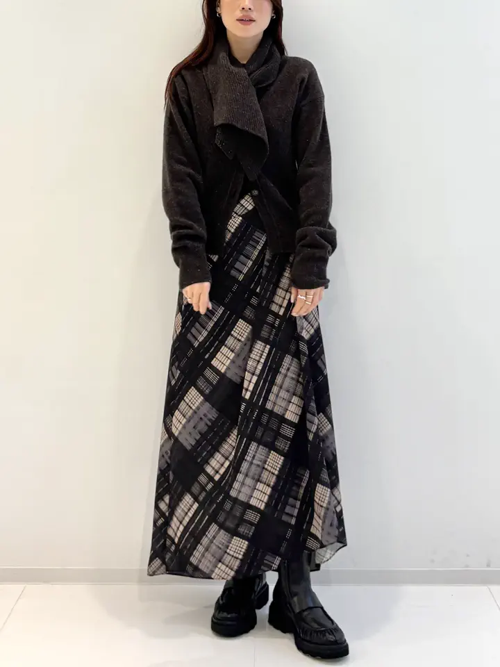 GRACE CONTINENTAL Yuuki NOZAWA コーディネート画像