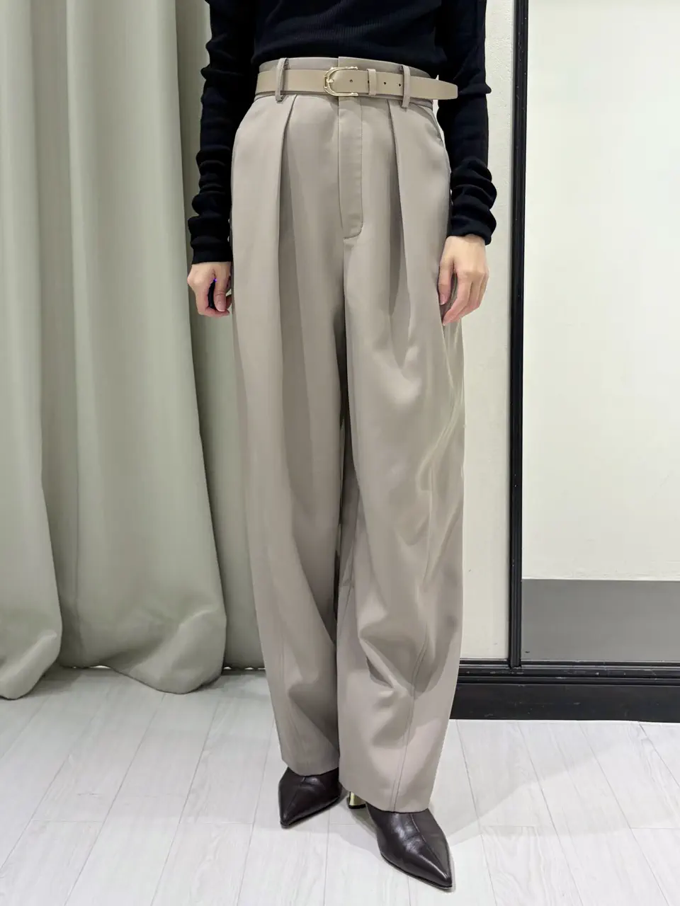GRACE CONTINENTAL Abe コーディネート画像