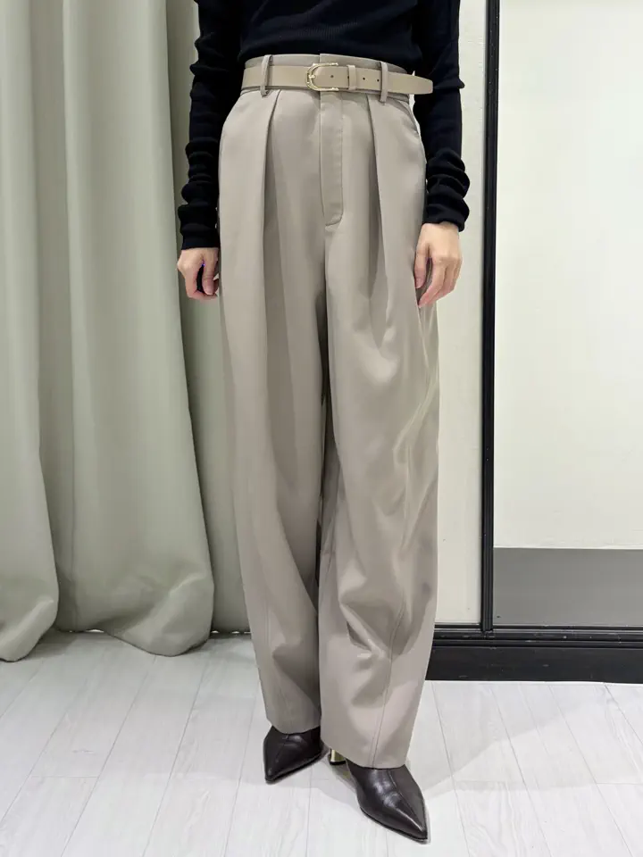 GRACE CONTINENTAL Abe コーディネート画像