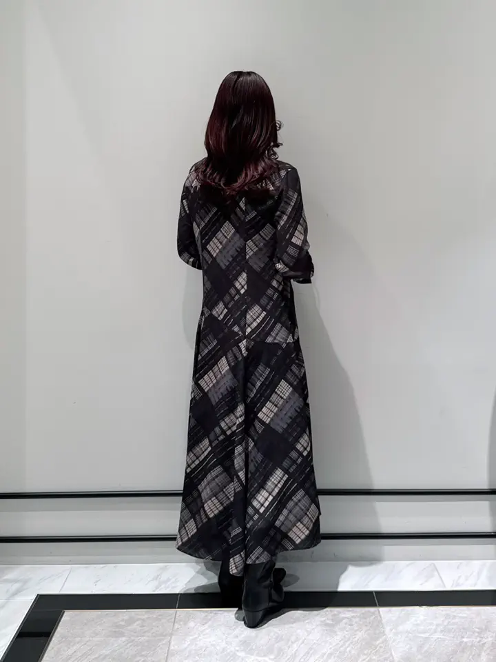 GRACE CONTINENTAL MOMOKO コーディネート画像