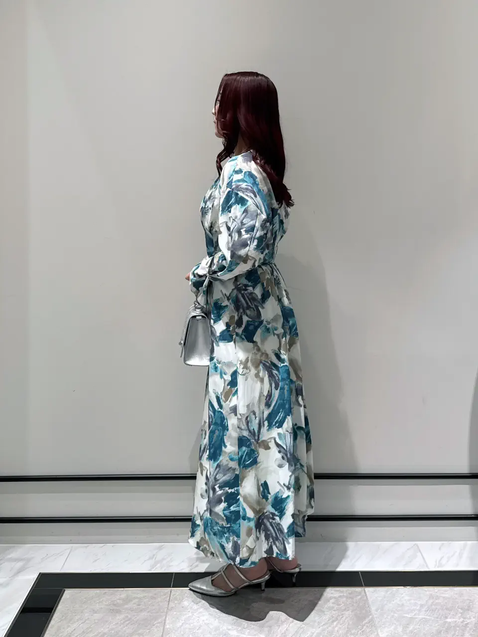 GRACE CONTINENTAL MOMOKO コーディネート画像