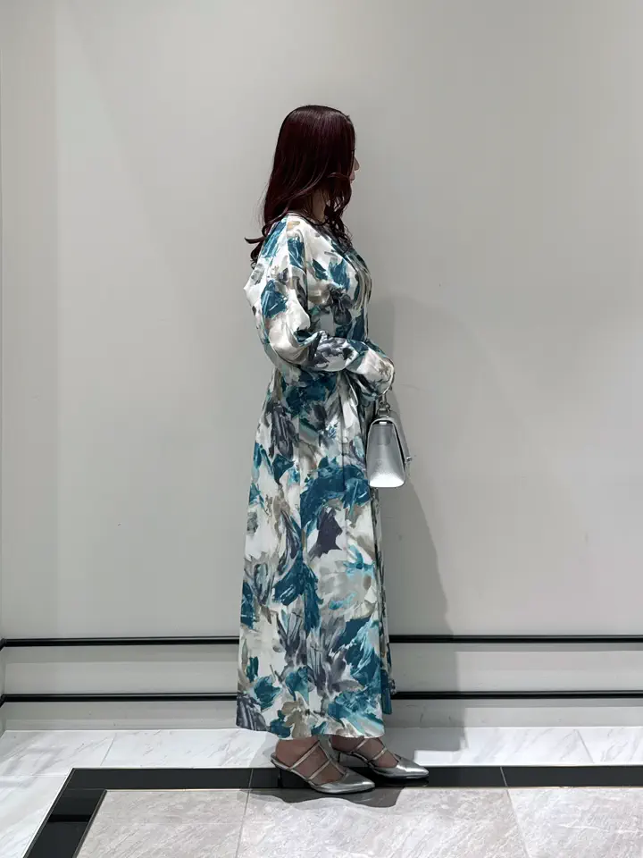 GRACE CONTINENTAL MOMOKO コーディネート画像