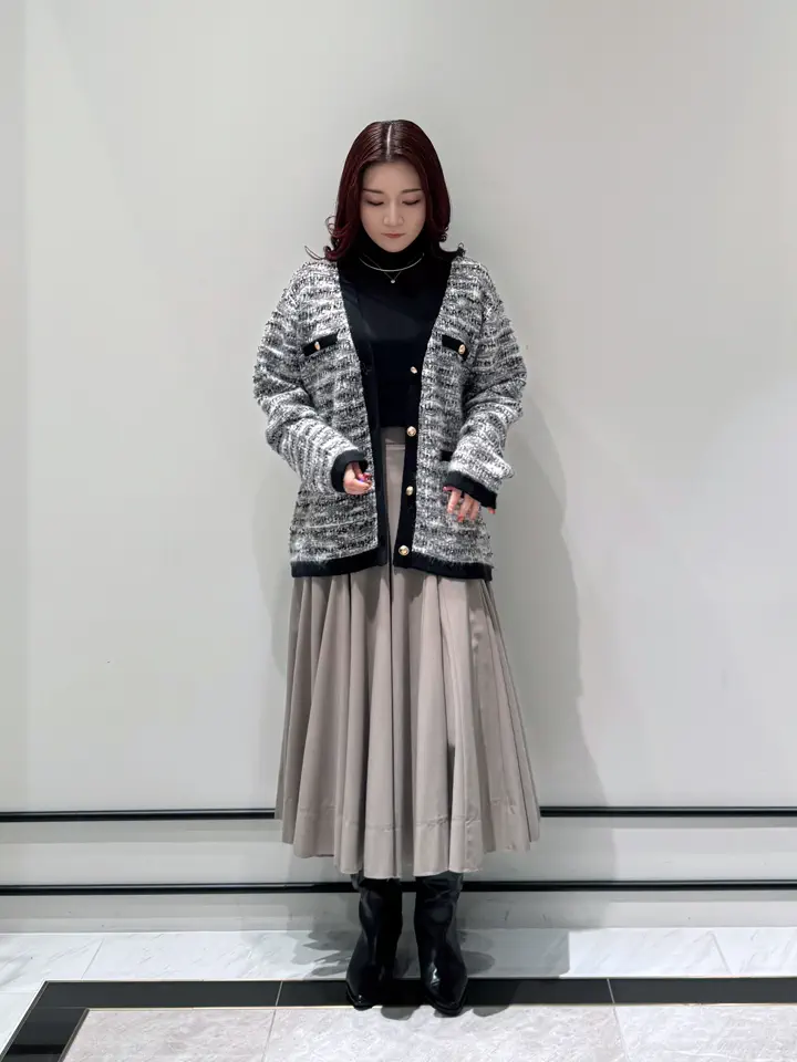 GRACE CONTINENTAL MOMOKO コーディネート画像