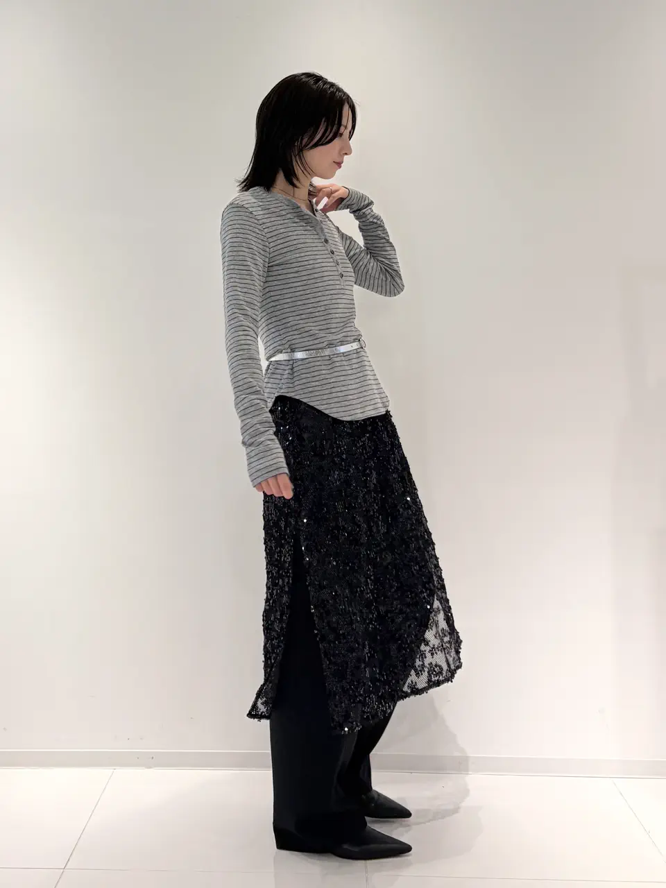 GRACE CONTINENTAL Hikaru Okada コーディネート画像