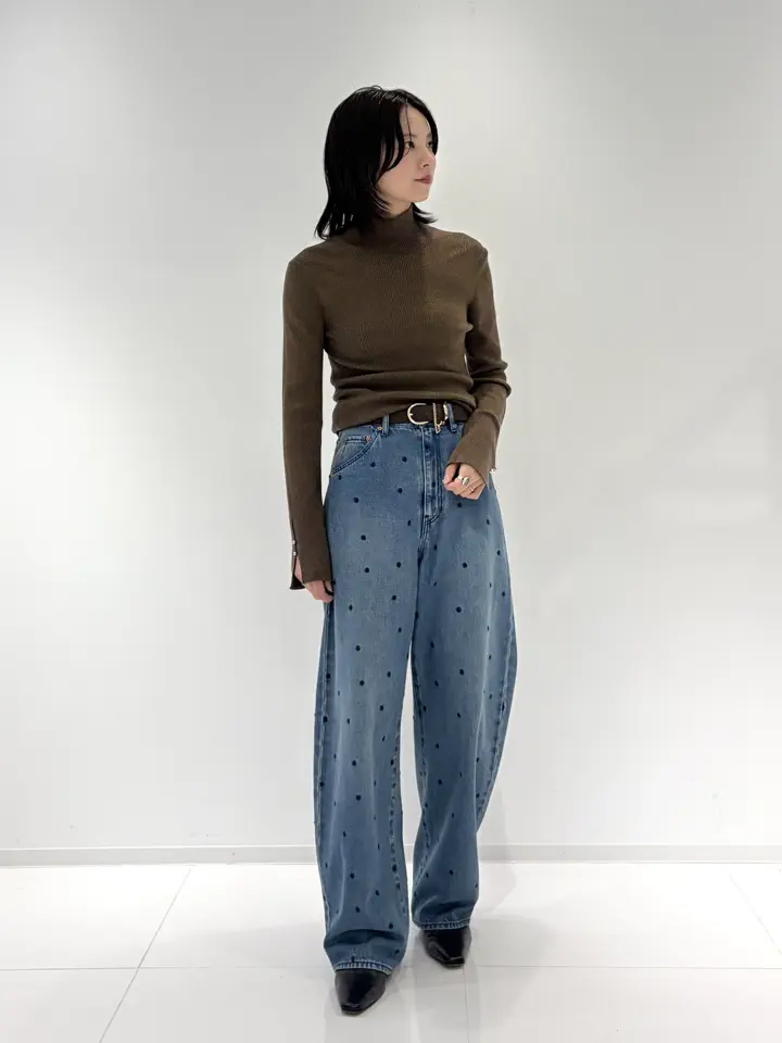 GRACE CONTINENTAL Hikaru Okada コーディネート画像