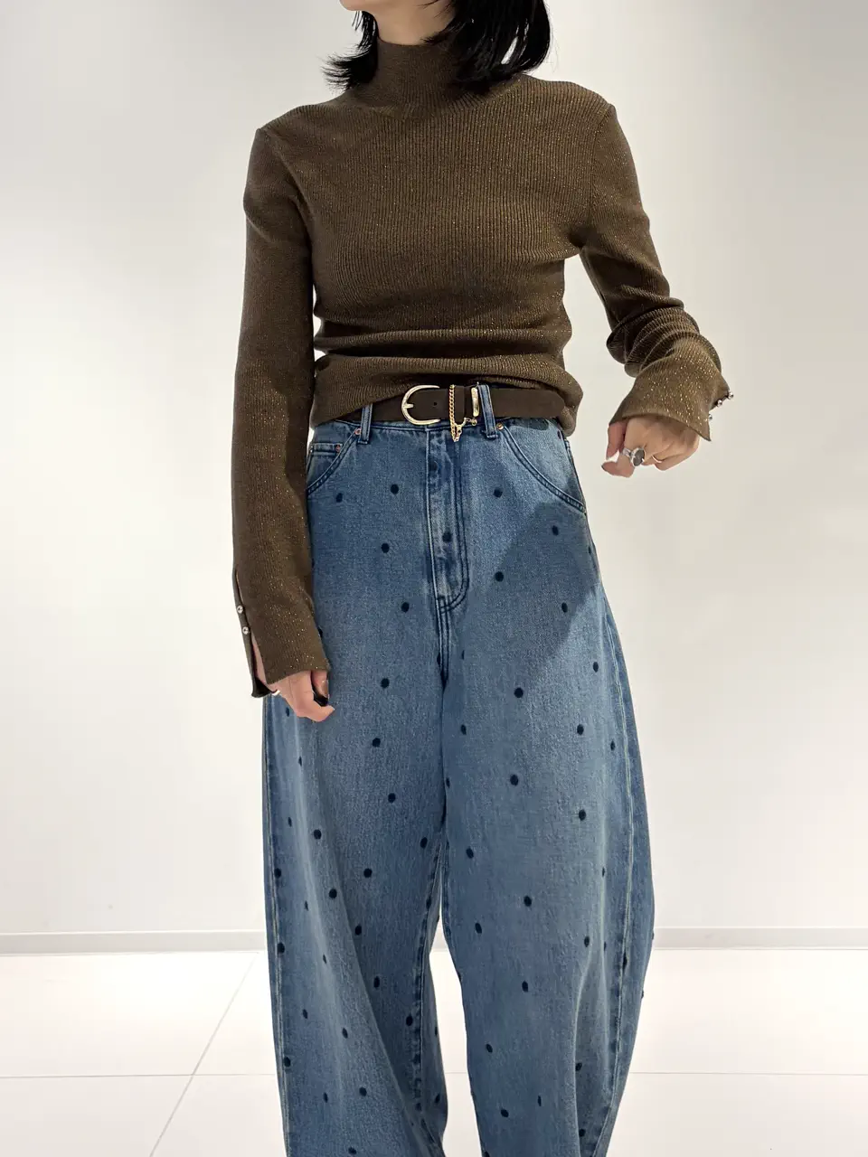 GRACE CONTINENTAL Hikaru Okada コーディネート画像