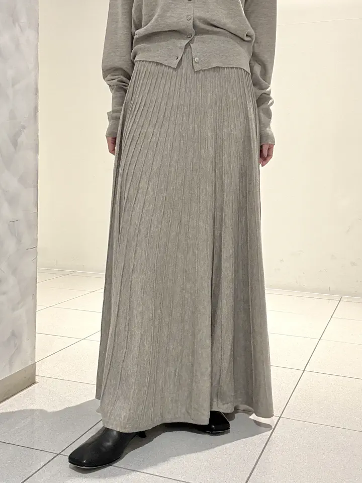 GRACE CONTINENTAL FUKUSHIMA YURIE コーディネート画像