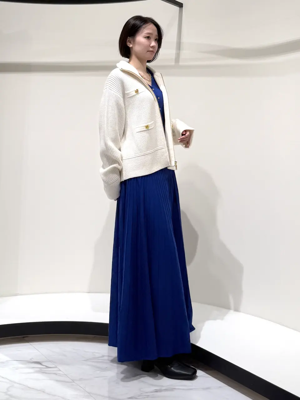 GRACE CONTINENTAL Suzuka コーディネート画像