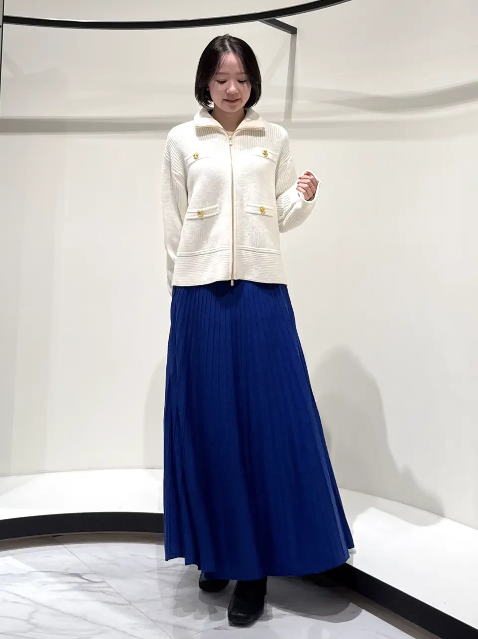 GRACE CONTINENTAL Suzuka コーディネート画像