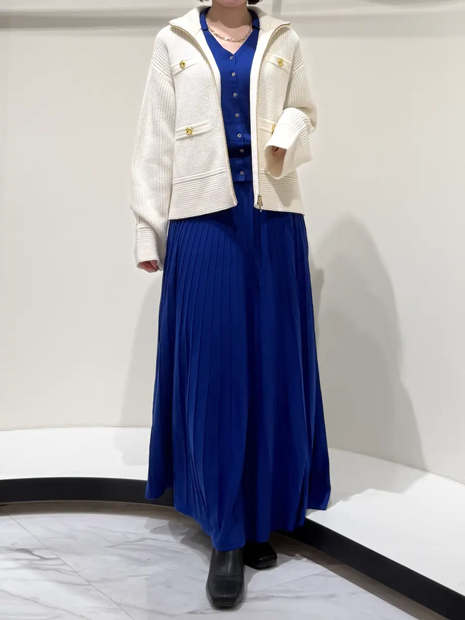 GRACE CONTINENTAL Suzuka コーディネート画像