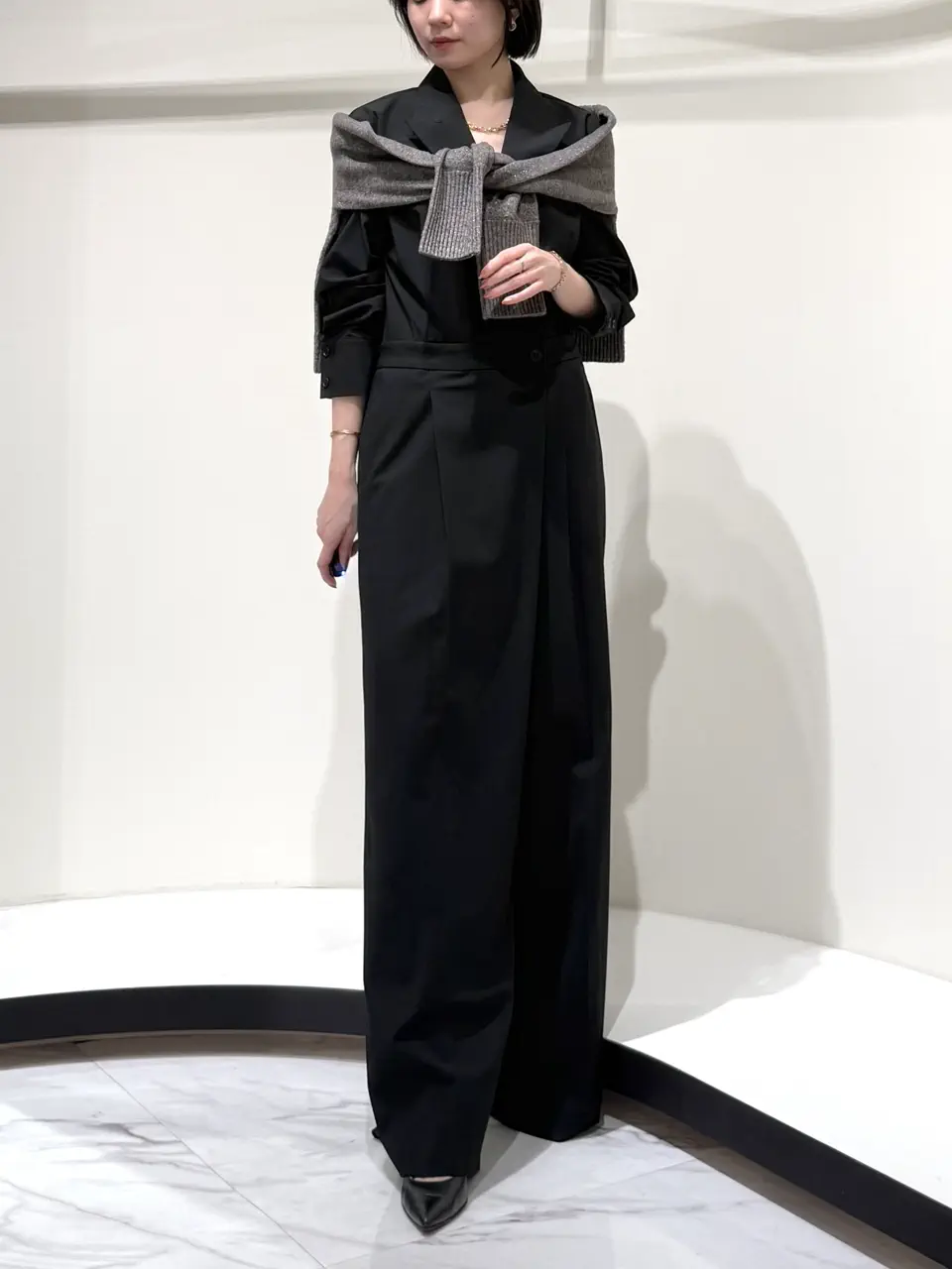 GRACE CONTINENTAL Suzuka コーディネート画像
