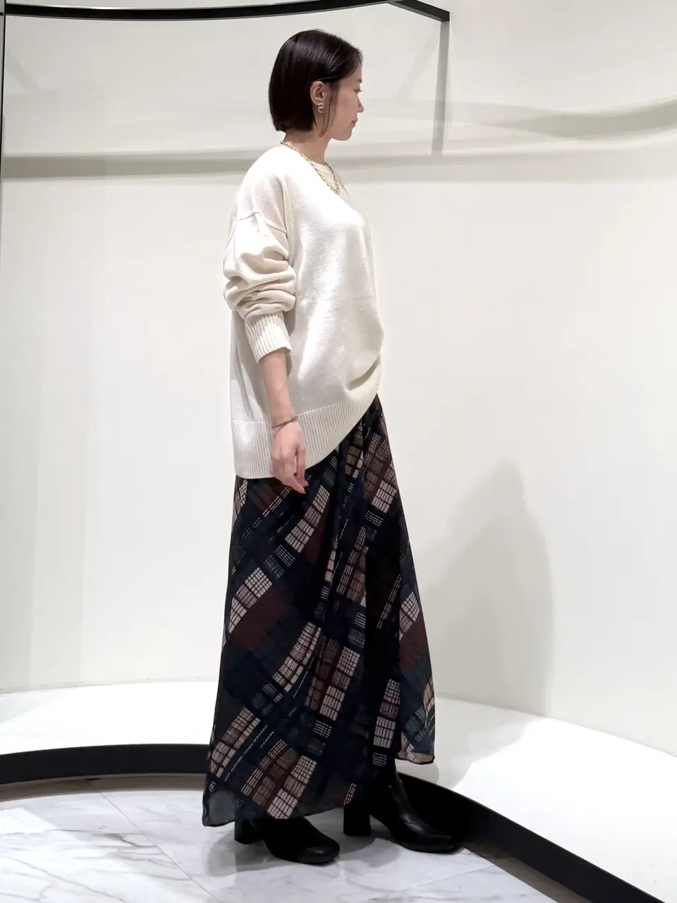 GRACE CONTINENTAL Suzuka コーディネート画像