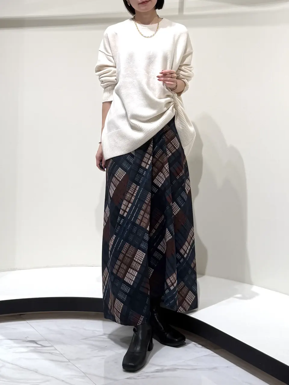 GRACE CONTINENTAL Suzuka コーディネート画像