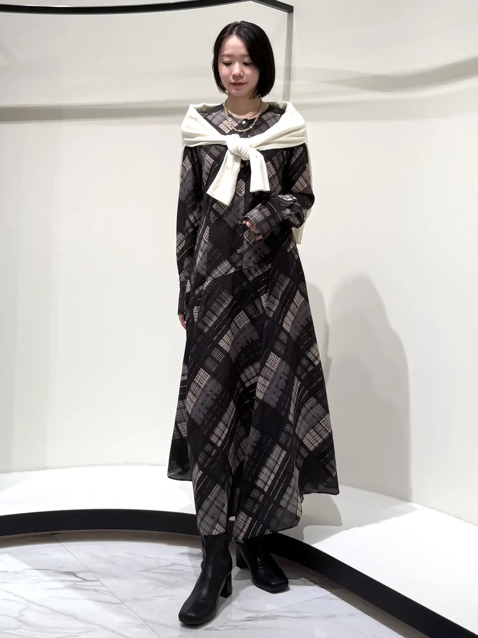 GRACE CONTINENTAL Suzuka コーディネート画像