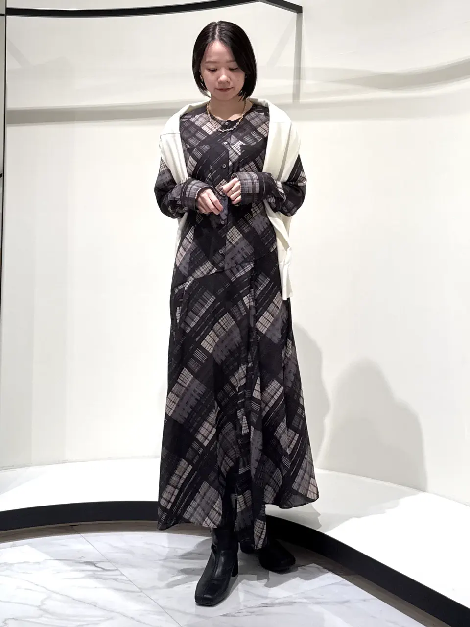 GRACE CONTINENTAL Suzuka コーディネート画像