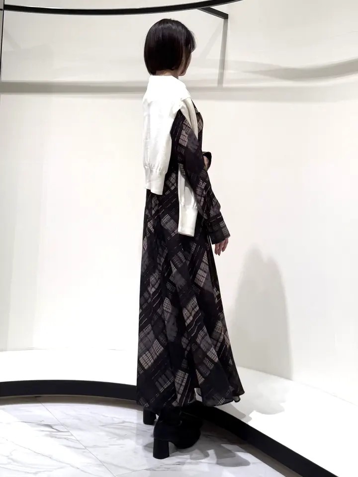 GRACE CONTINENTAL Suzuka コーディネート画像