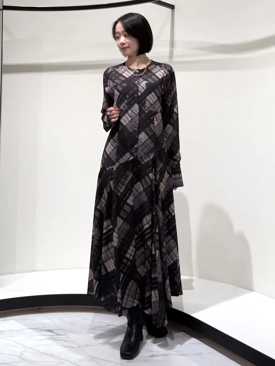 GRACE CONTINENTAL Suzuka コーディネート画像