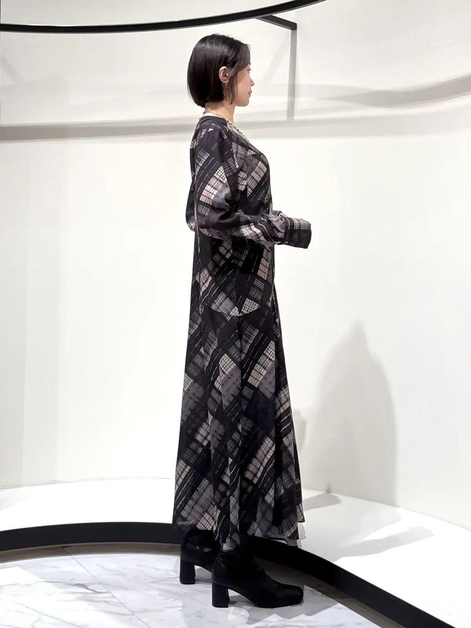 GRACE CONTINENTAL Suzuka コーディネート画像