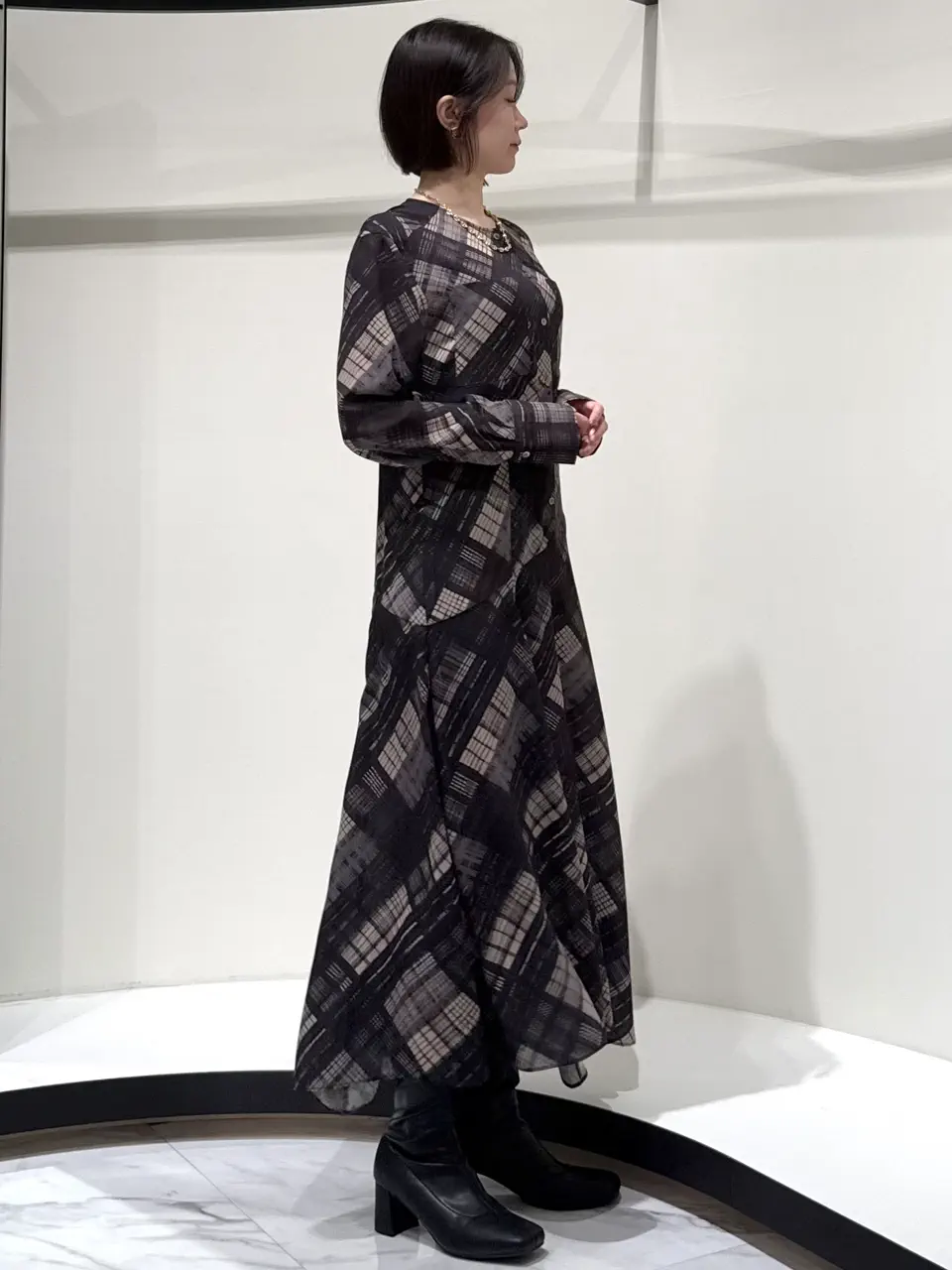 GRACE CONTINENTAL Suzuka コーディネート画像