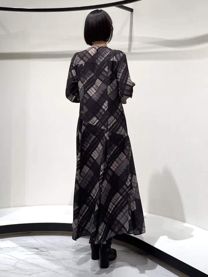 GRACE CONTINENTAL Suzuka コーディネート画像