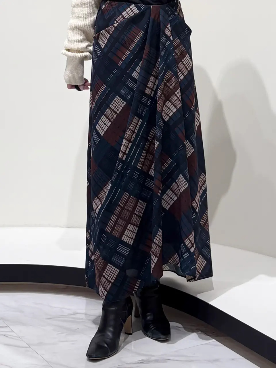 GRACE CONTINENTAL 平野 裕華 コーディネート画像