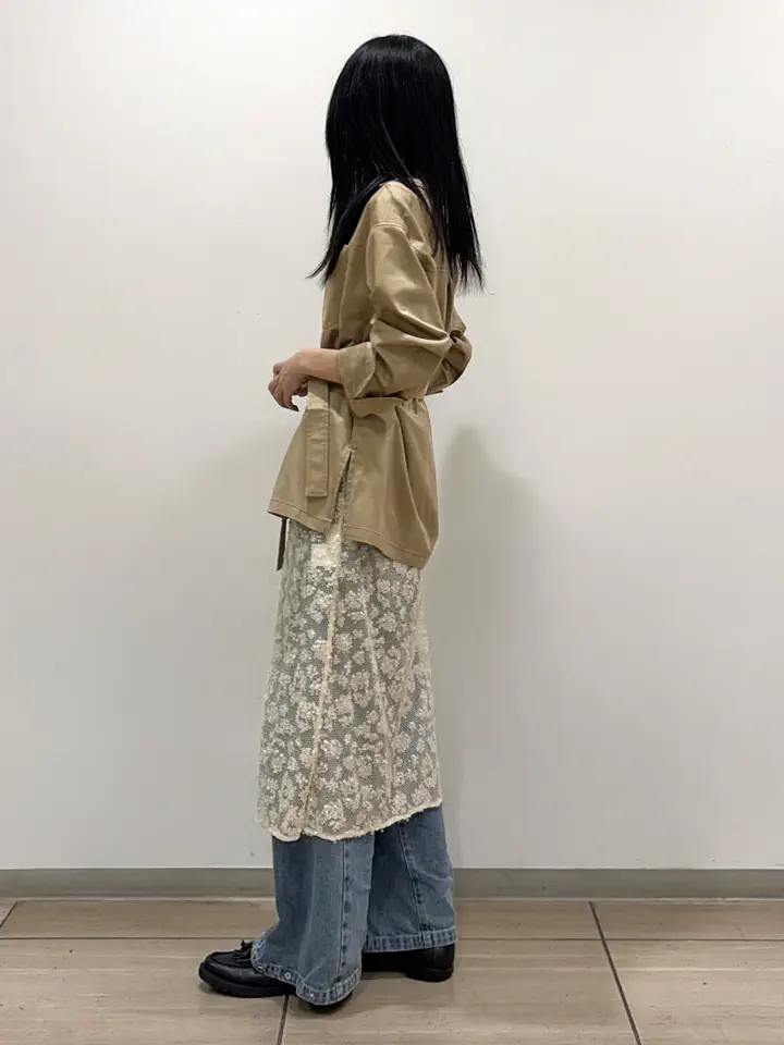 GRACE CONTINENTAL yoshi コーディネート画像
