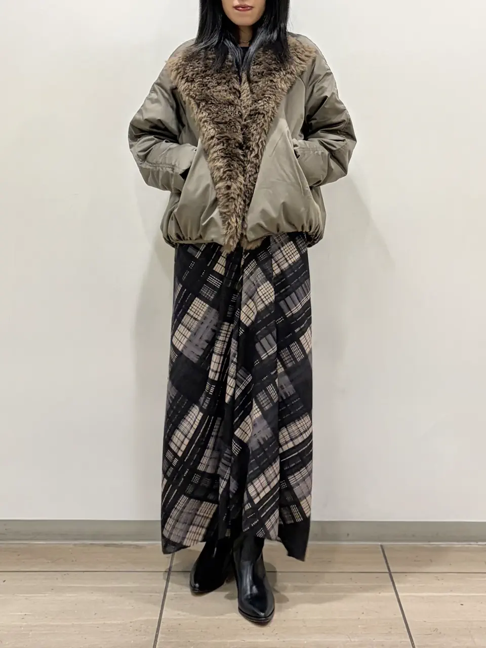 GRACE CONTINENTAL yoshi コーディネート画像