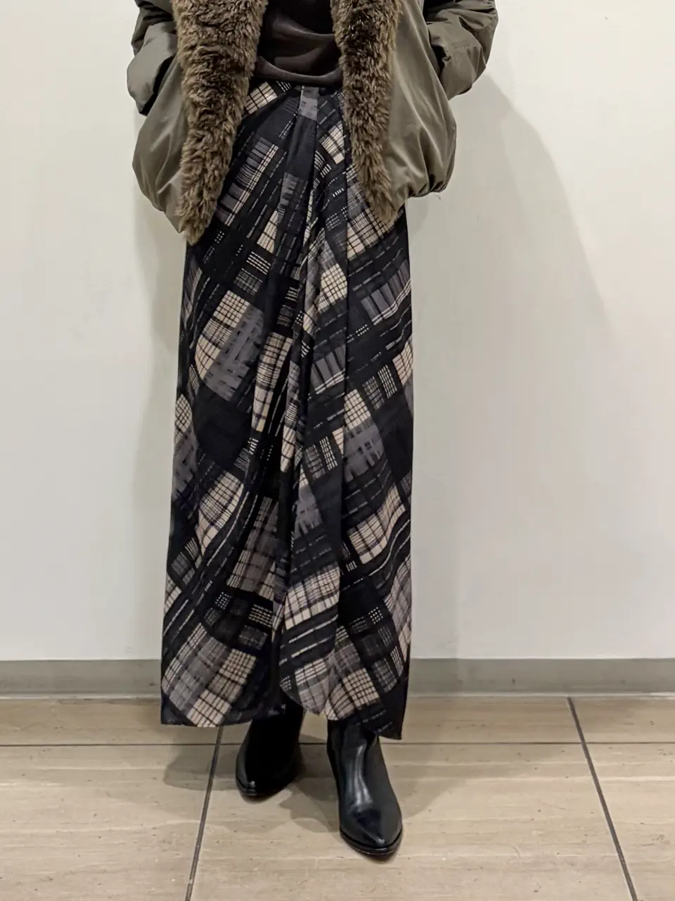 GRACE CONTINENTAL yoshi コーディネート画像