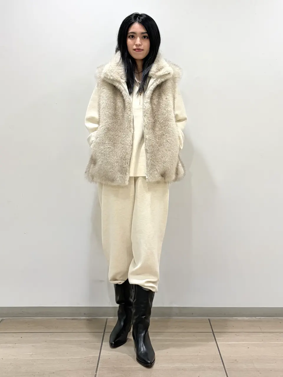 GRACE CONTINENTAL yoshi コーディネート画像