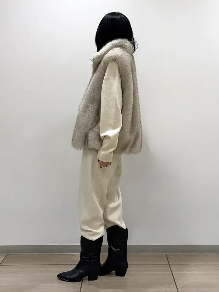 GRACE CONTINENTAL yoshi コーディネート画像