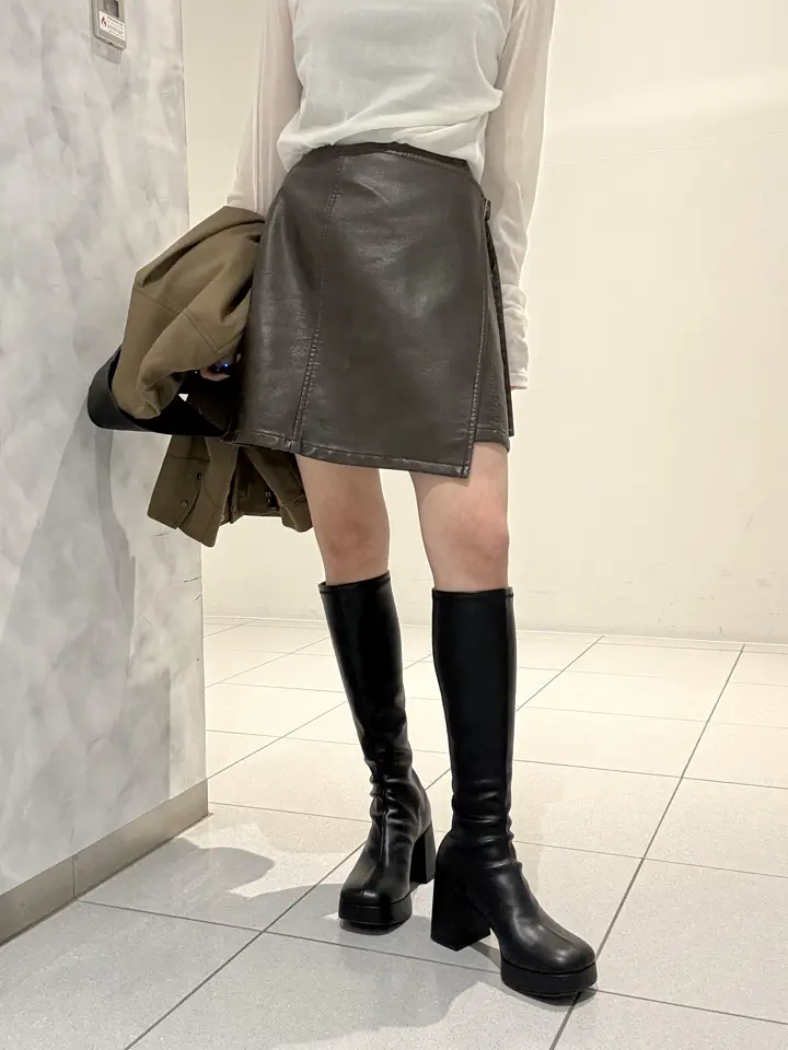 GRACE CONTINENTAL FUKUSHIMA YURIE コーディネート画像