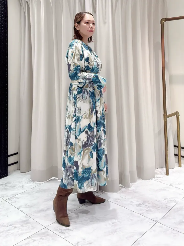 GRACE CONTINENTAL Izumi コーディネート画像