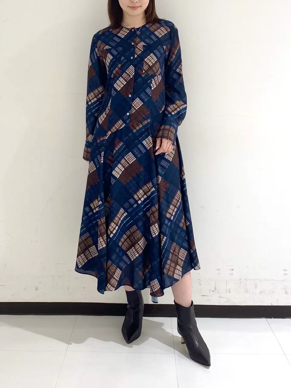 GRACE CONTINENTAL MIKIHO コーディネート画像