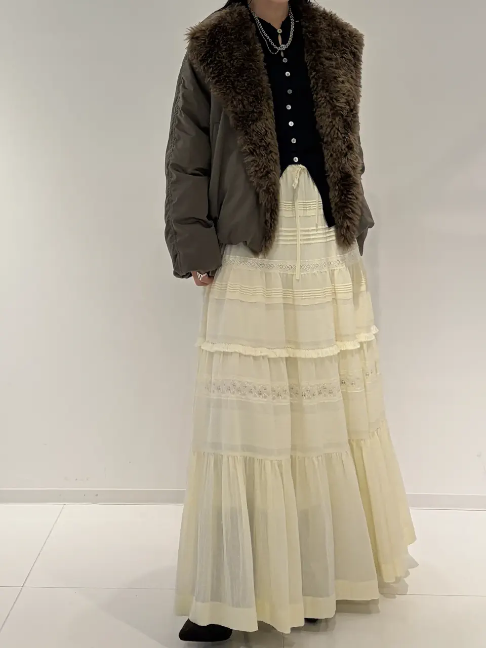GRACE CONTINENTAL 古川温子 コーディネート画像