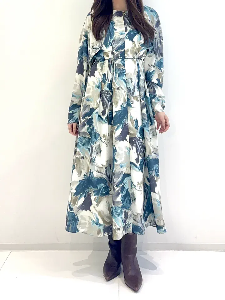 GRACE CONTINENTAL miyuki adachi コーディネート画像