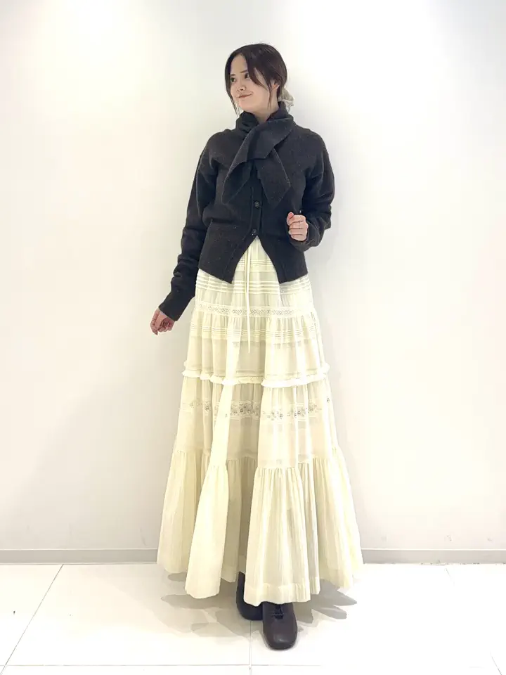 GRACE CONTINENTAL miyuki adachi コーディネート画像