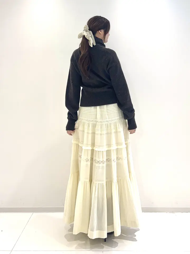 GRACE CONTINENTAL miyuki adachi コーディネート画像
