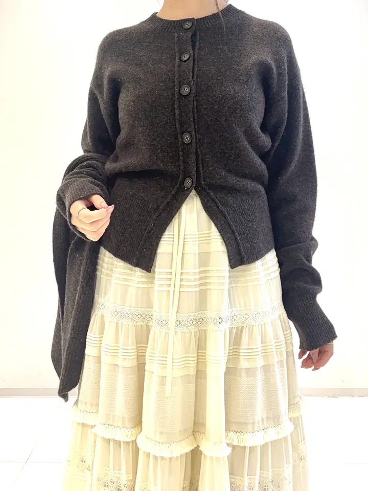 GRACE CONTINENTAL miyuki adachi コーディネート画像