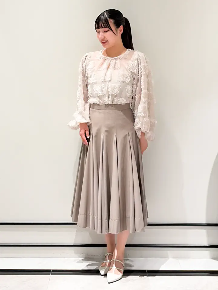 GRACE CONTINENTAL CHISAKO.S コーディネート画像
