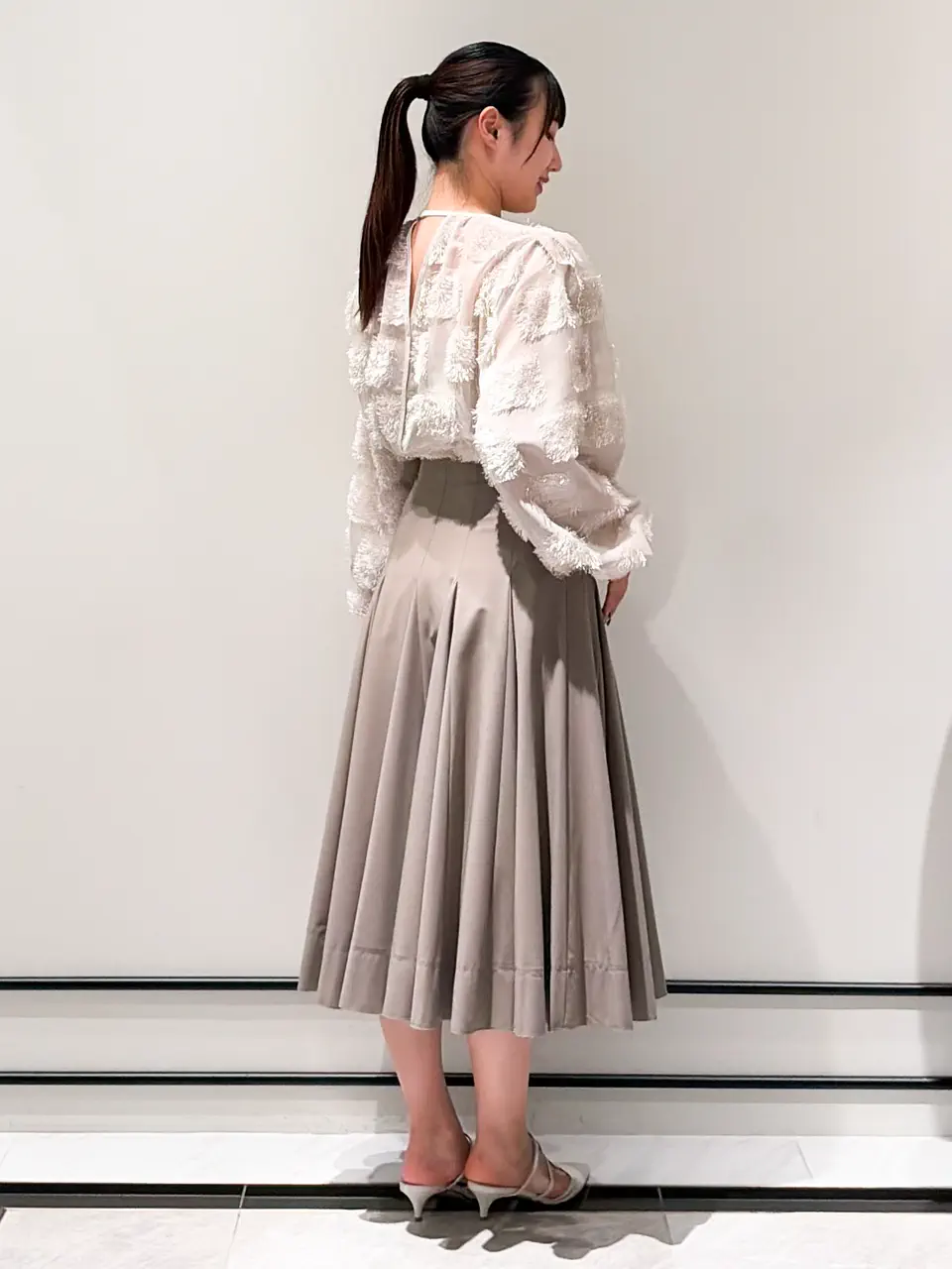 GRACE CONTINENTAL CHISAKO.S コーディネート画像