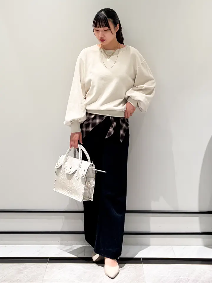 GRACE CONTINENTAL CHISAKO.S コーディネート画像