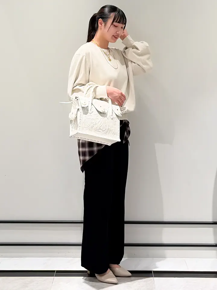 GRACE CONTINENTAL CHISAKO.S コーディネート画像