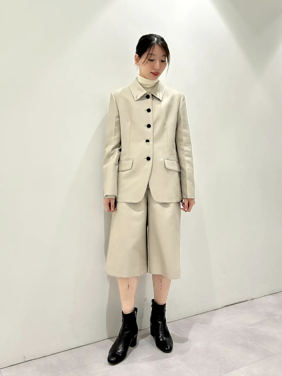 GRACE CONTINENTAL eri コーディネート画像